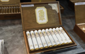 Undercrown Tubos Cigars IPCPR 2016