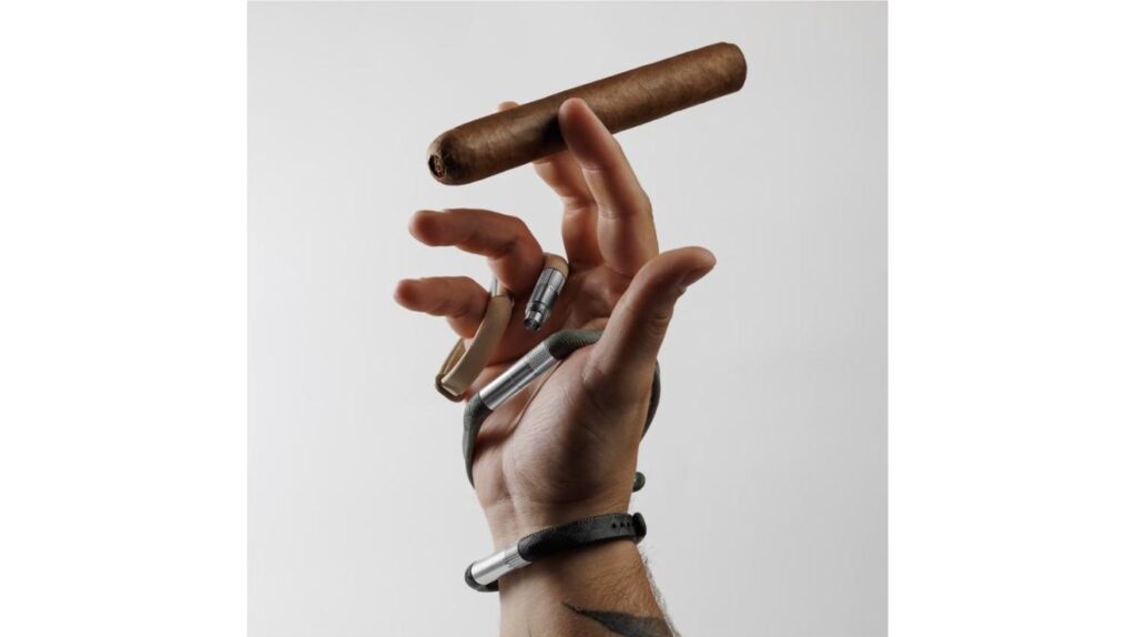 LES FINES LAMES Punch Bracelet - Rubber
